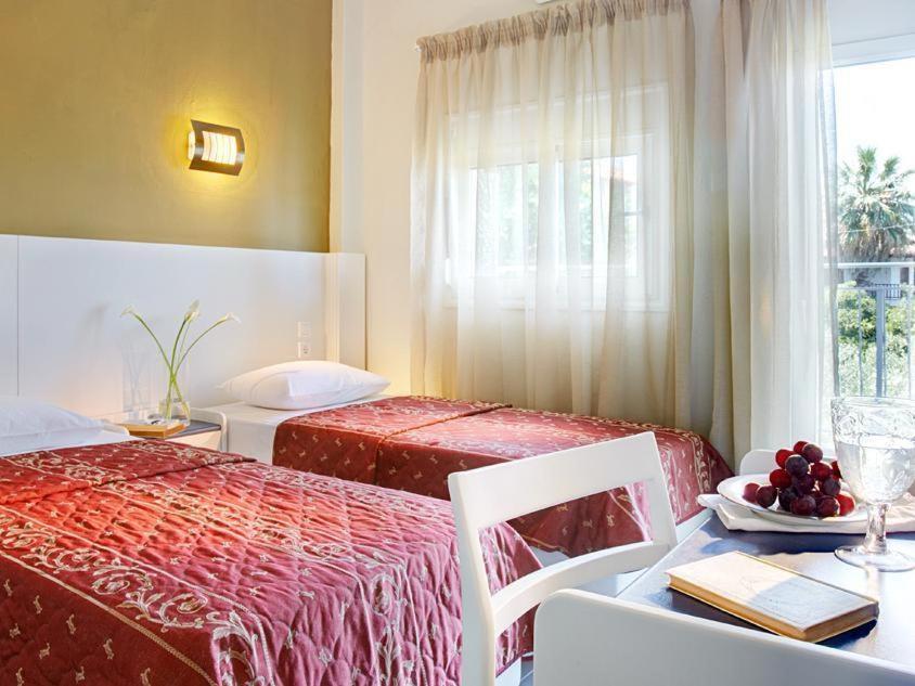 Hotel Alkyonis Platamonas Exterior photo