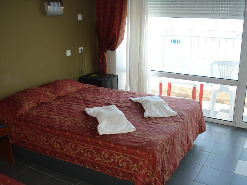 Hotel Alkyonis Platamonas Exterior photo